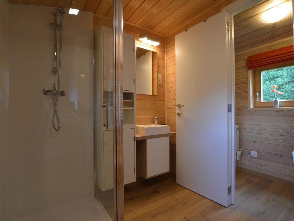Charming Holiday Home In Malmedy With Sauna 객실 사진